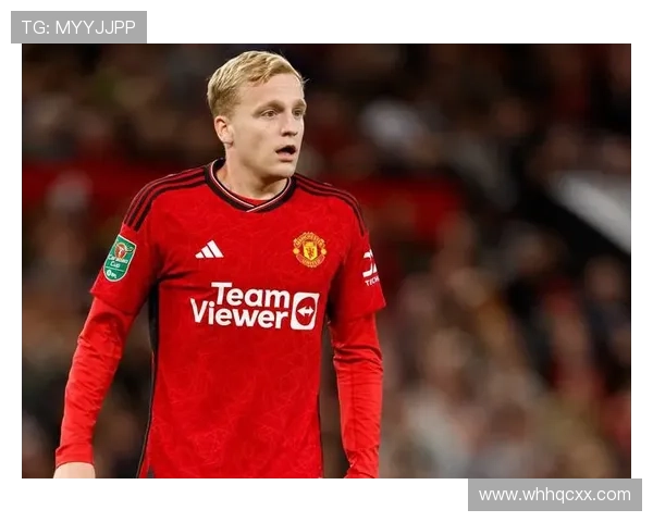 范德贝克：我在曼联的经历已是过去，不会说俱乐部的坏话